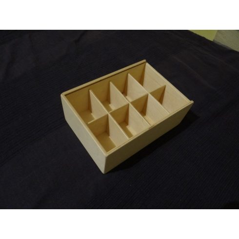 Teás doboz, virágos előlappal