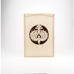 Teás doboz, virágos előlappal